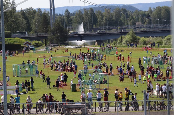 Hyggelige tall på årsmøte